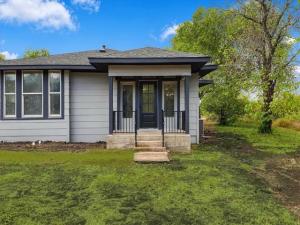 MLS #21394063 image #0
