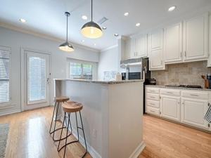 MLS #21394087 image #0