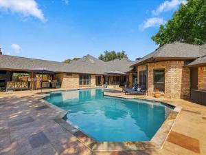MLS #21394945 image #0