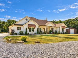 MLS #21395012 image #0