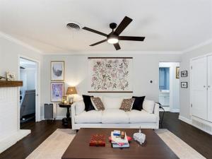 MLS #21395096 image #0