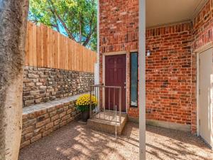 MLS #21395291 image #0