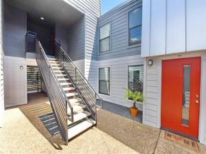 MLS #21395544 image #0