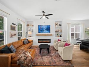 MLS #21395560 image #0