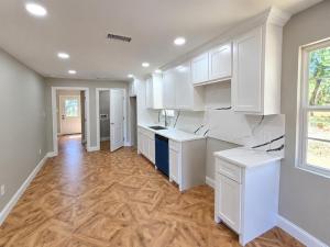 MLS #21395652 image #0