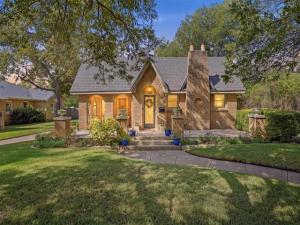 MLS #21395701 image #0