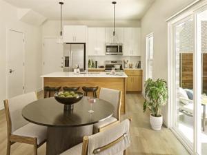 MLS #21396135 image #0