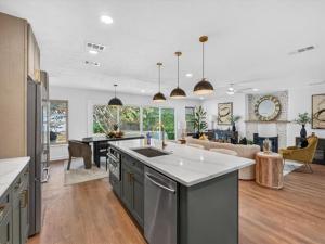 MLS #21398651 image #0