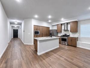 MLS #21398717 image #0