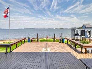 MLS #21400096 image #0