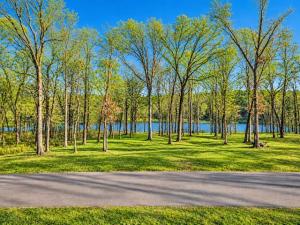 MLS #21400124 image #0