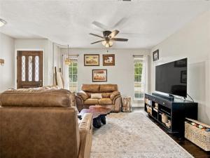 MLS #21400375 image #0