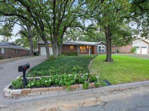 MLS #21400494 image #0