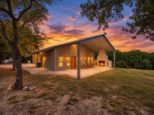 MLS #21400541 image #0