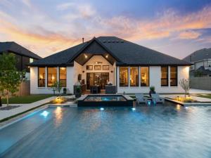 MLS #21400620 image #0