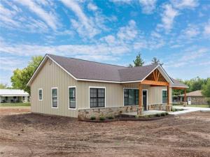 MLS #21400817 image #0