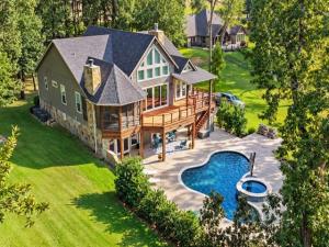 MLS #21401901 image #0