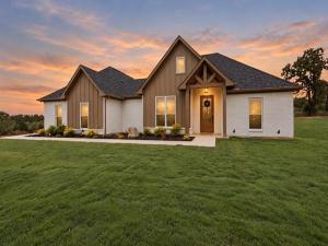 MLS #21402369 image #0