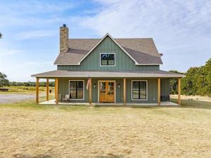MLS #21402437 image #0