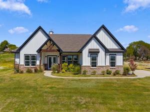 MLS #21403939 image #0