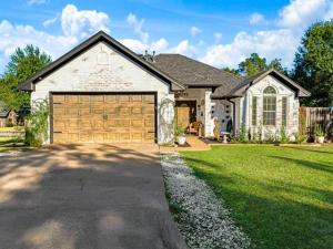 MLS #21404862 image #0