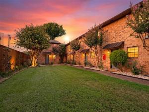 MLS #21405519 image #0