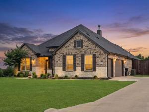 MLS #21407758 image #0