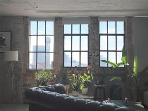 MLS #21408318 image #0