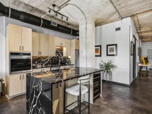 MLS #21408754 image #0