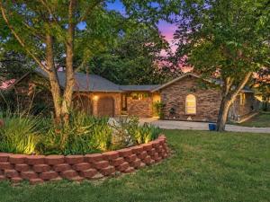 MLS #21410842 image #0